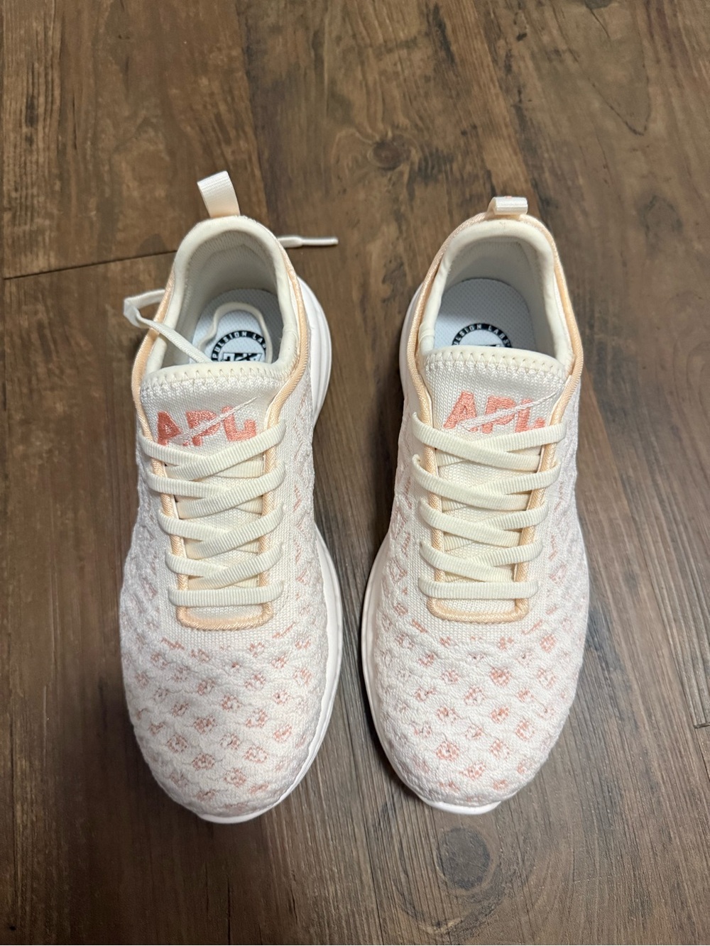 APL Women’s Knit Sneakers in Cream and Peach never worn
